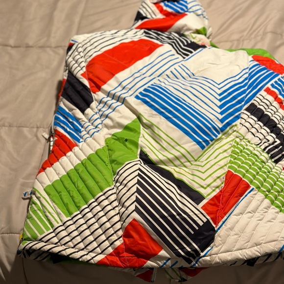 Unreal-snowboarding jacket limited edition worn 3 times check the description! - Picture 12 of 12